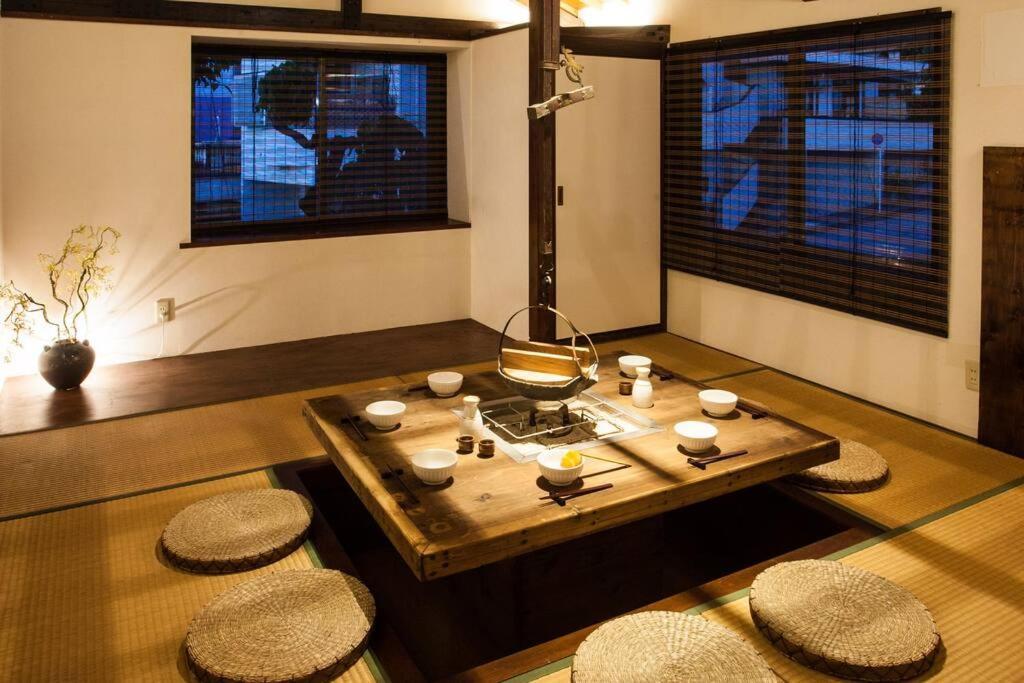 Classical Japanese Style&modern House Chill Out囲炉裏 * Urasoe